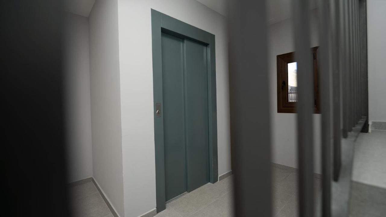 Apartamentos Puerta De Occidente Cornellana ภายนอก รูปภาพ